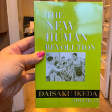 Se billedet i billedfremviser, The New Human Revolution (US forside)